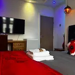 Bed & Breakfast Kayumba Ltd