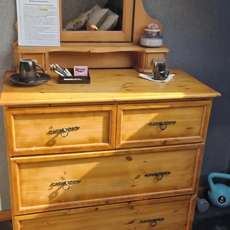 Bed & Breakfast Kayumba Ltd Leeds (West Yorkshire)