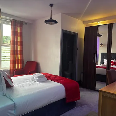 Bed and Breakfast Kayumba Ltd Λιντς