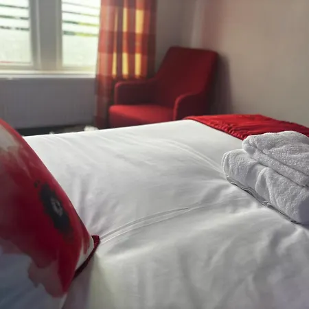 Bed & Breakfast Kayumba Ltd 3*