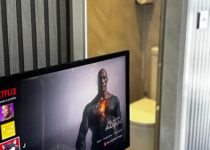 Kayumba Ltd 3* Leeds (West Yorkshire)