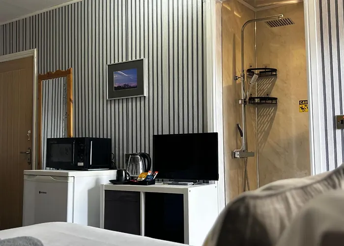 Bed and breakfast Kayumba Ltd Leeds (West Yorkshire)