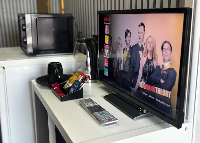 Kayumba Ltd 3* Leeds (West Yorkshire)