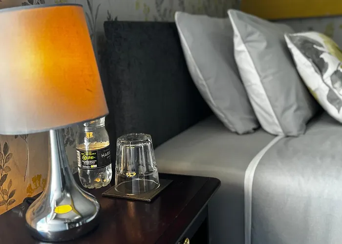 Kayumba Ltd Готель типу 